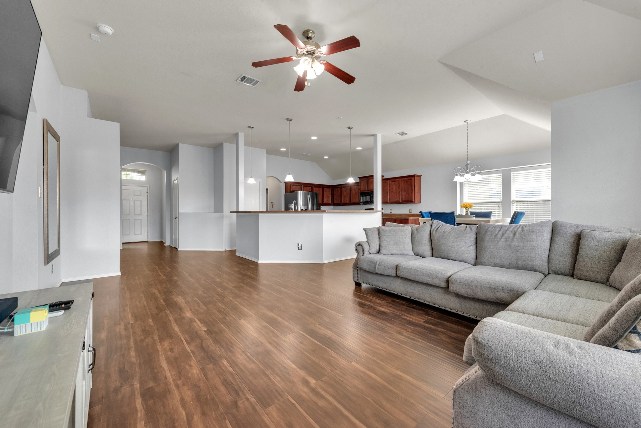 513 Crescent Creek Lane Fort Worth TX 76140