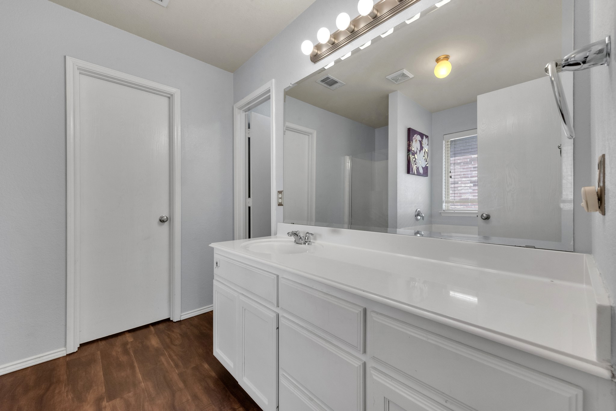 513 Crescent Creek Lane Fort Worth TX 76140