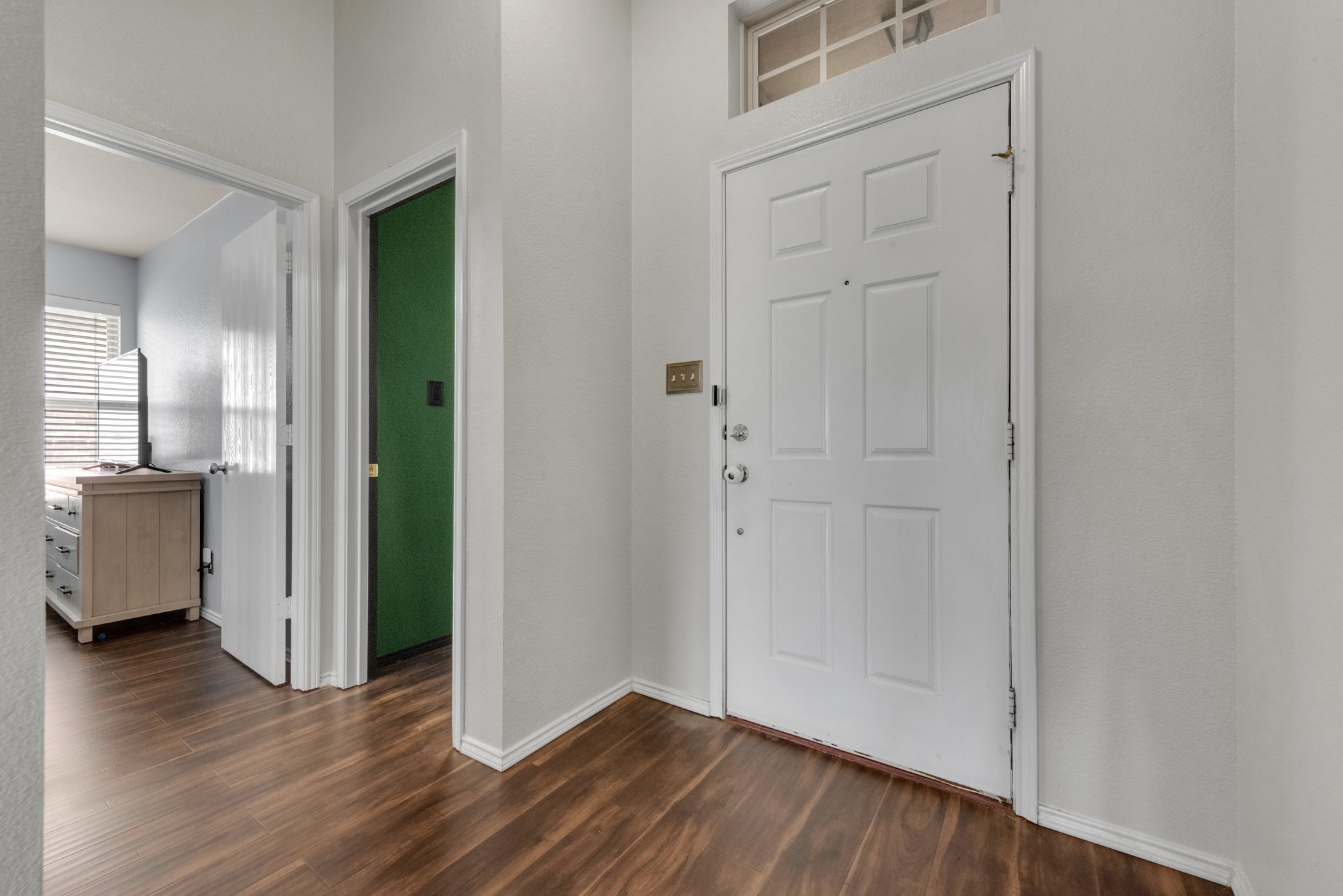 513 Crescent Creek Lane Fort Worth TX 76140