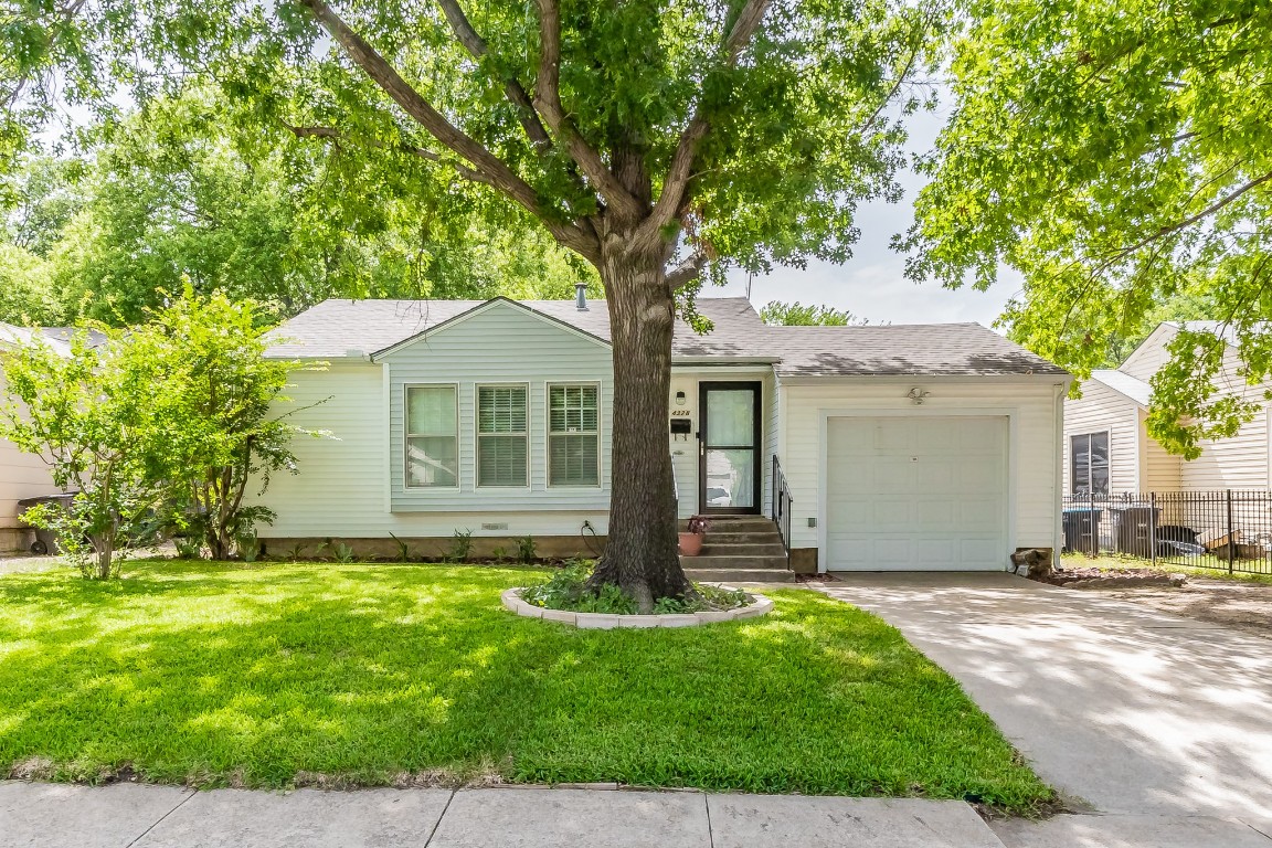 4328 Harwen Terrace Fort Worth TX 76133