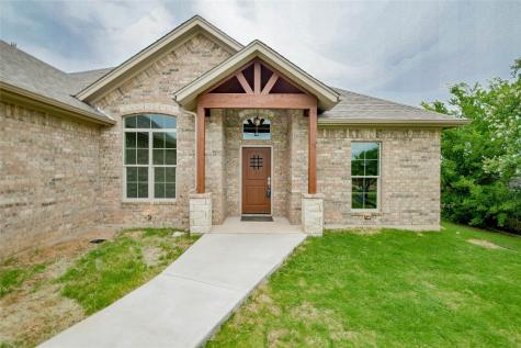 1300 E Apache Trail Granbury TX 76048