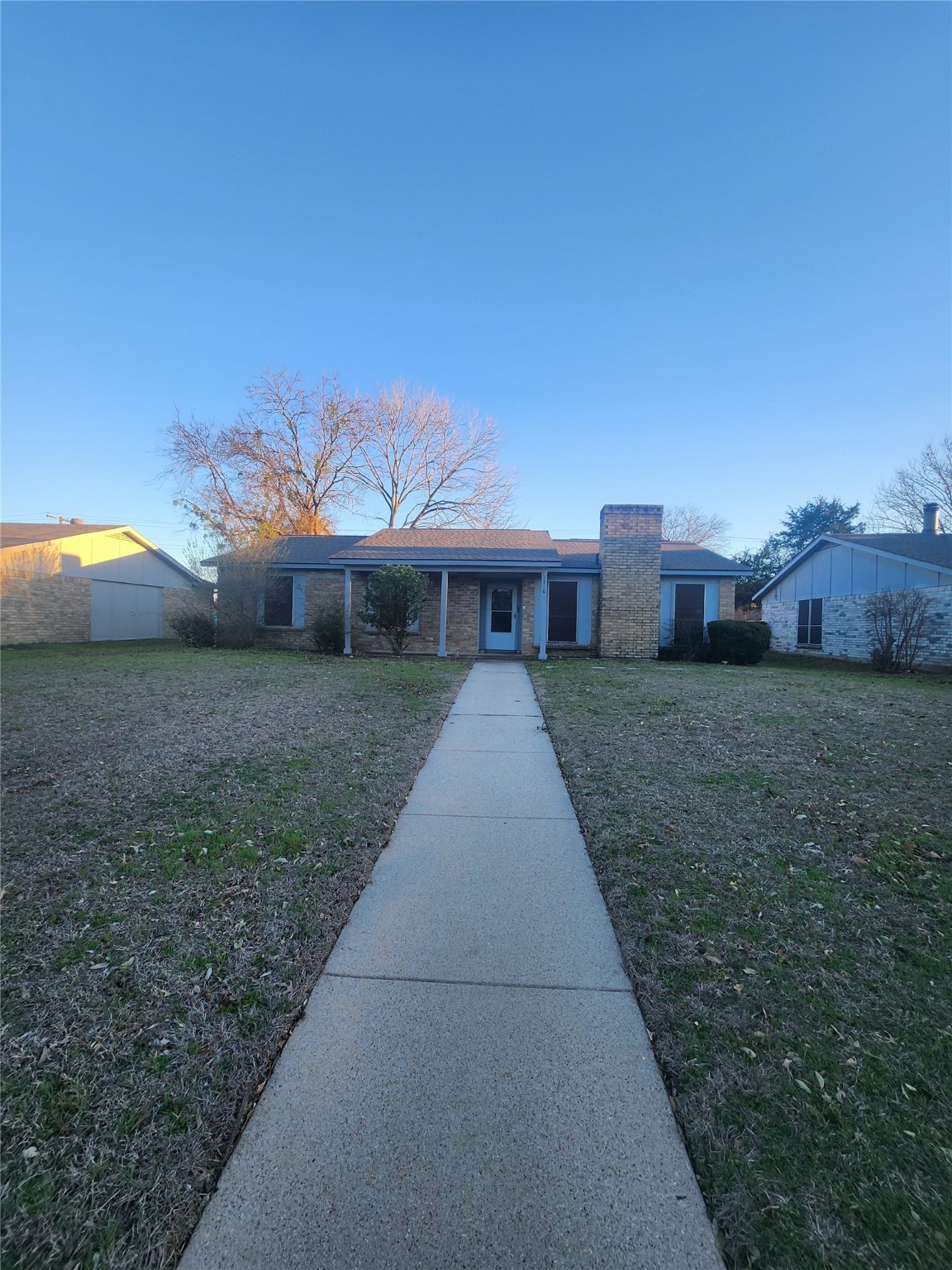 1310 Oakbluff Drive Lancaster TX 75146