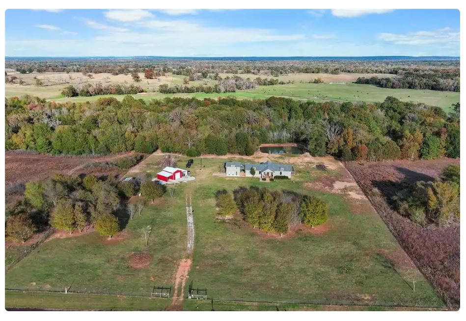 12755 County Road 251 Oakwood TX 75855