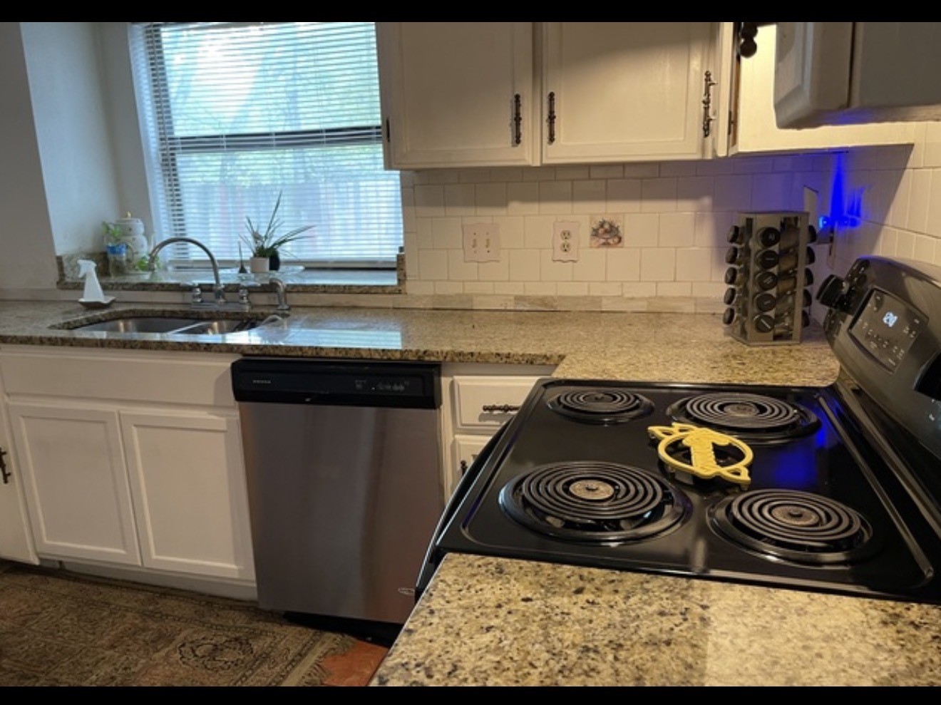 6026 Royal Creek San Antonio TX 78239