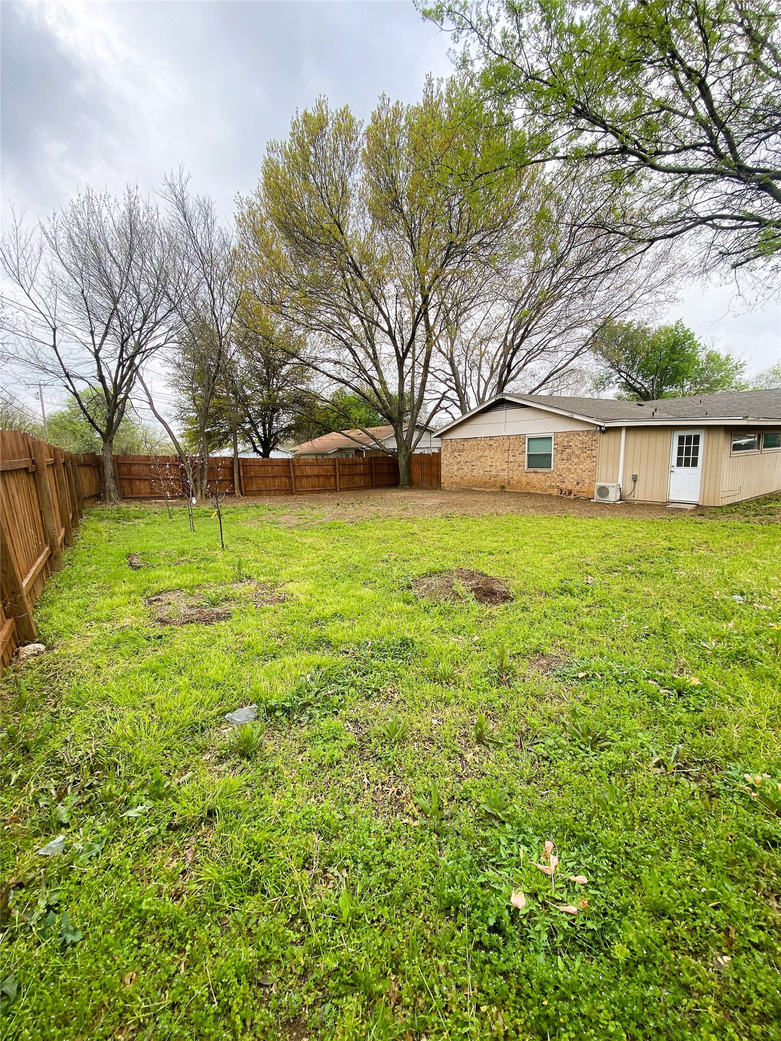 1123 Saturn Drive Cedar Hill TX 75104