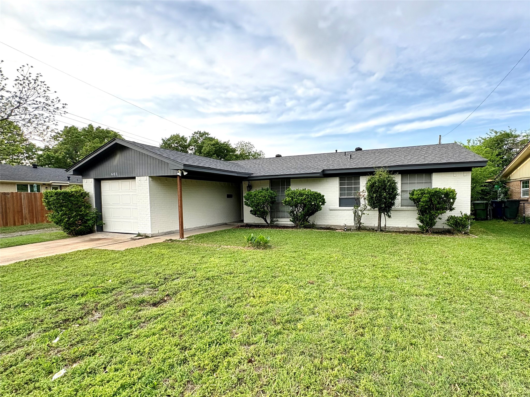 601 Carpenter Drive Garland TX 75040