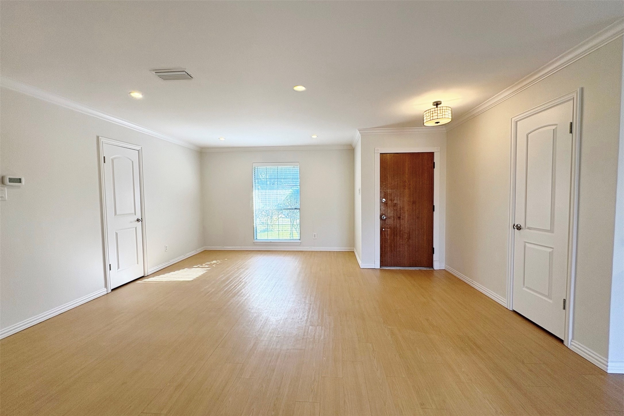 601 Carpenter Drive Garland TX 75040