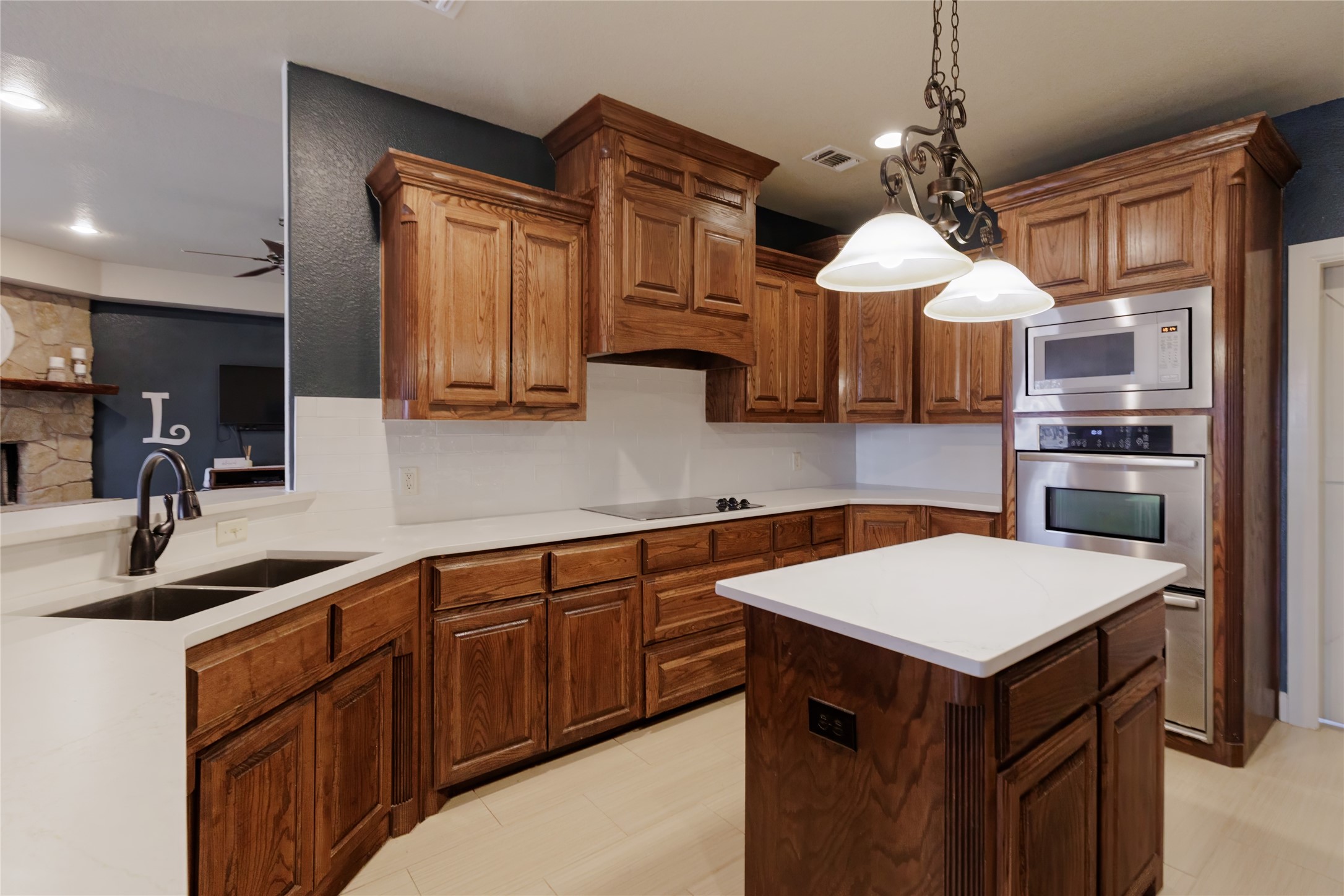 505 Spring Valley Road Paradise TX 76073