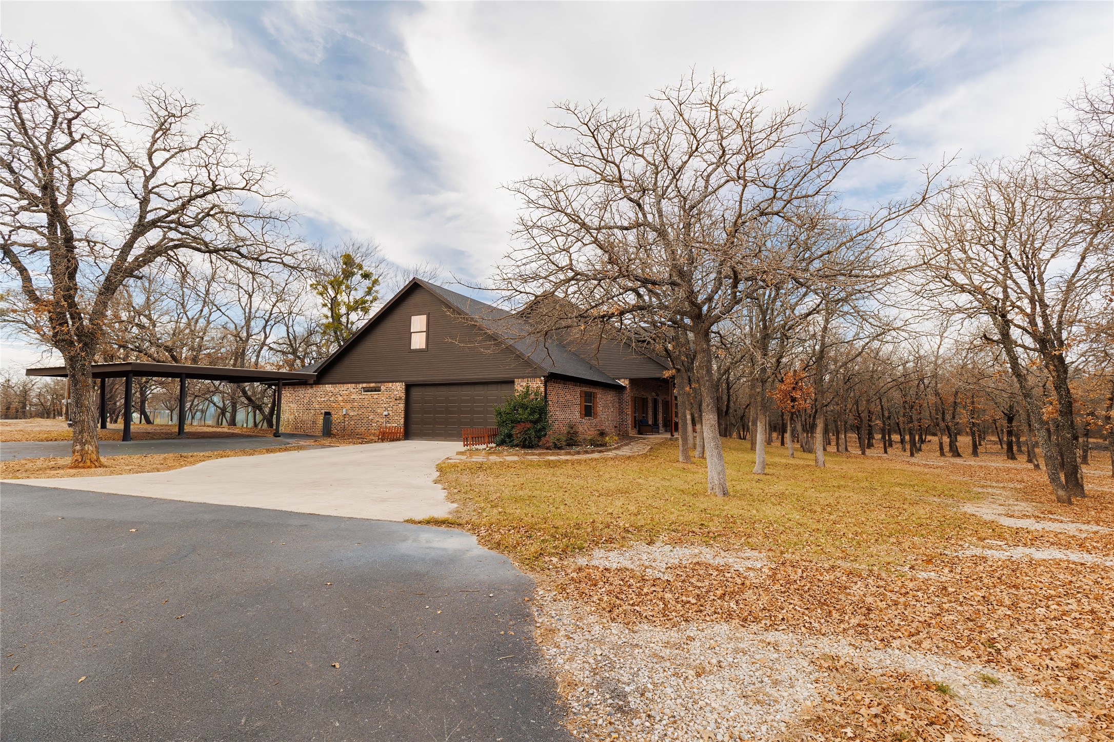 505 Spring Valley Road Paradise TX 76073