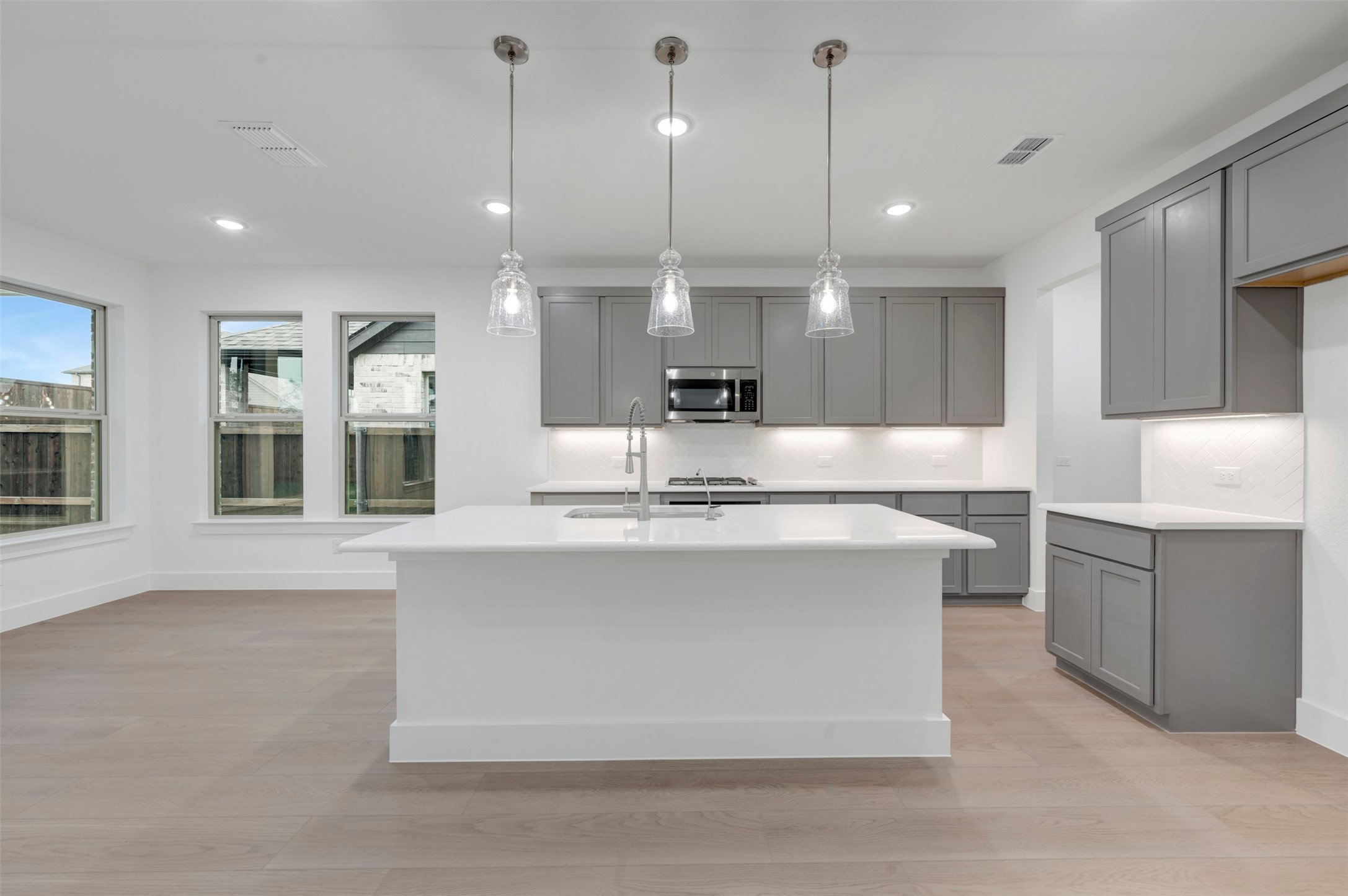 5204 Middlestone Lane Denton TX 76226