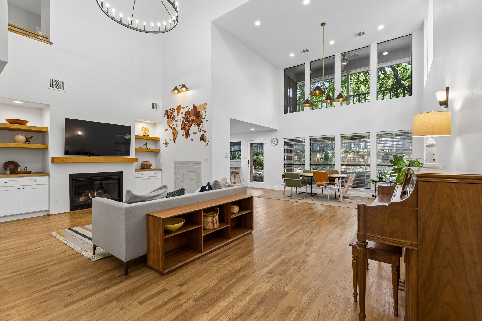 1024 S Aspenwood Drive Grapevine TX 76051