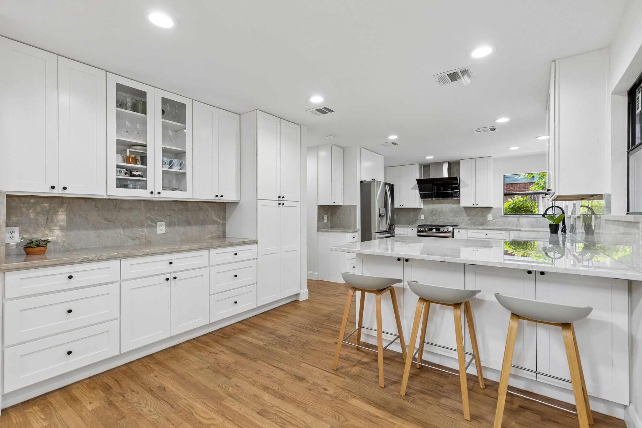 1024 S Aspenwood Drive Grapevine TX 76051