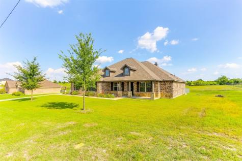 6205 California Street Joshua TX 76058