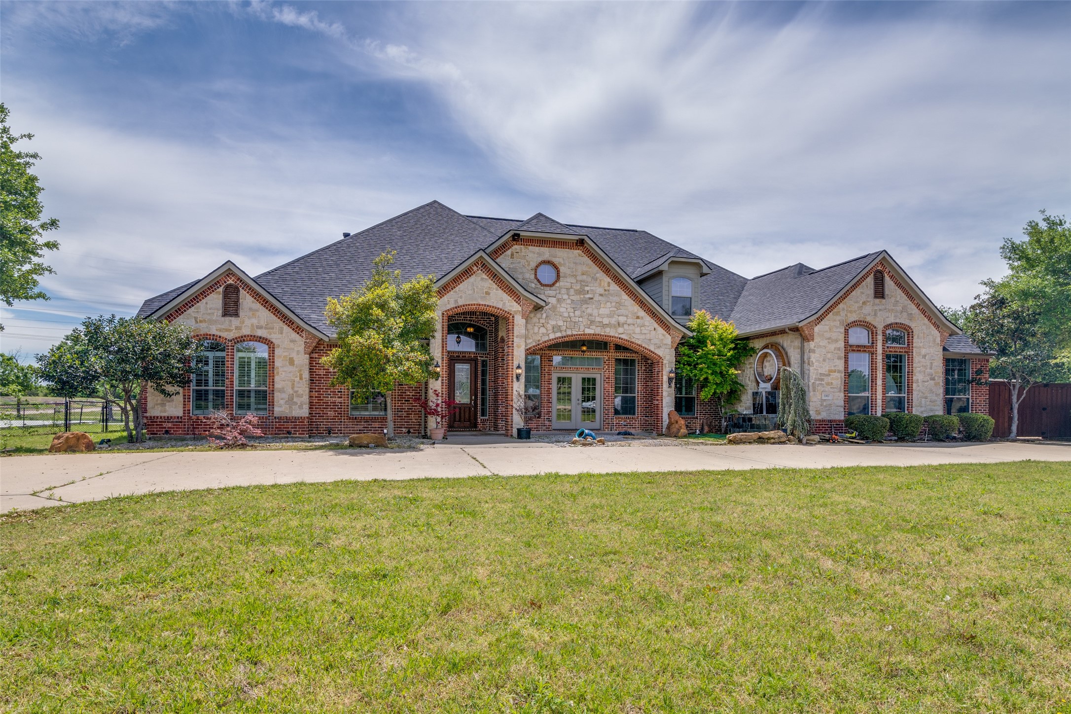 5507 Pinnacle Oak Drive Sachse TX 75048