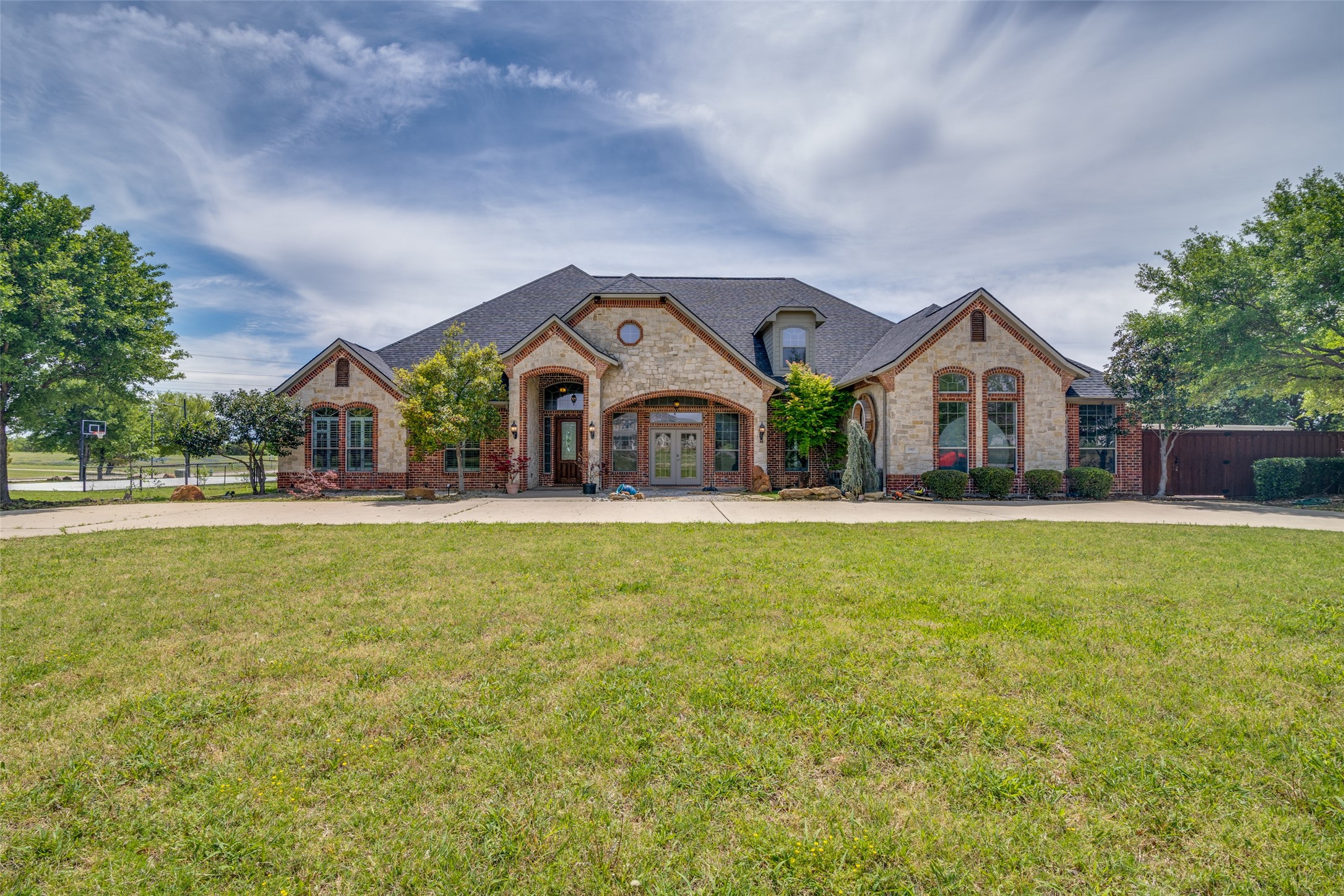 5507 Pinnacle Oak Drive Sachse TX 75048