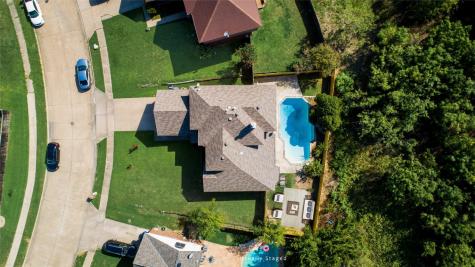 8324 Autumncrest Court Dallas TX 75249