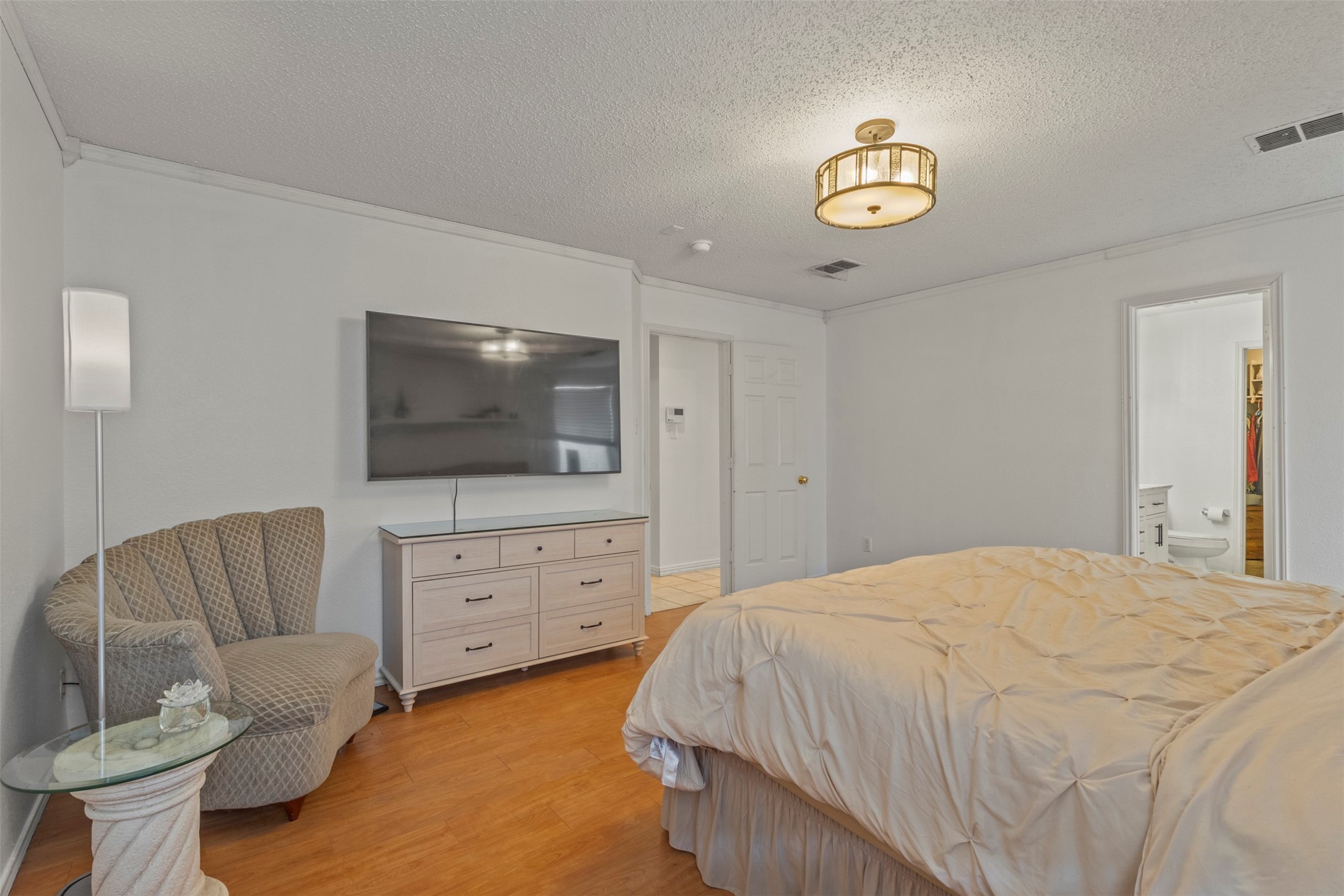 633 Almandora Drive Arlington TX 76002