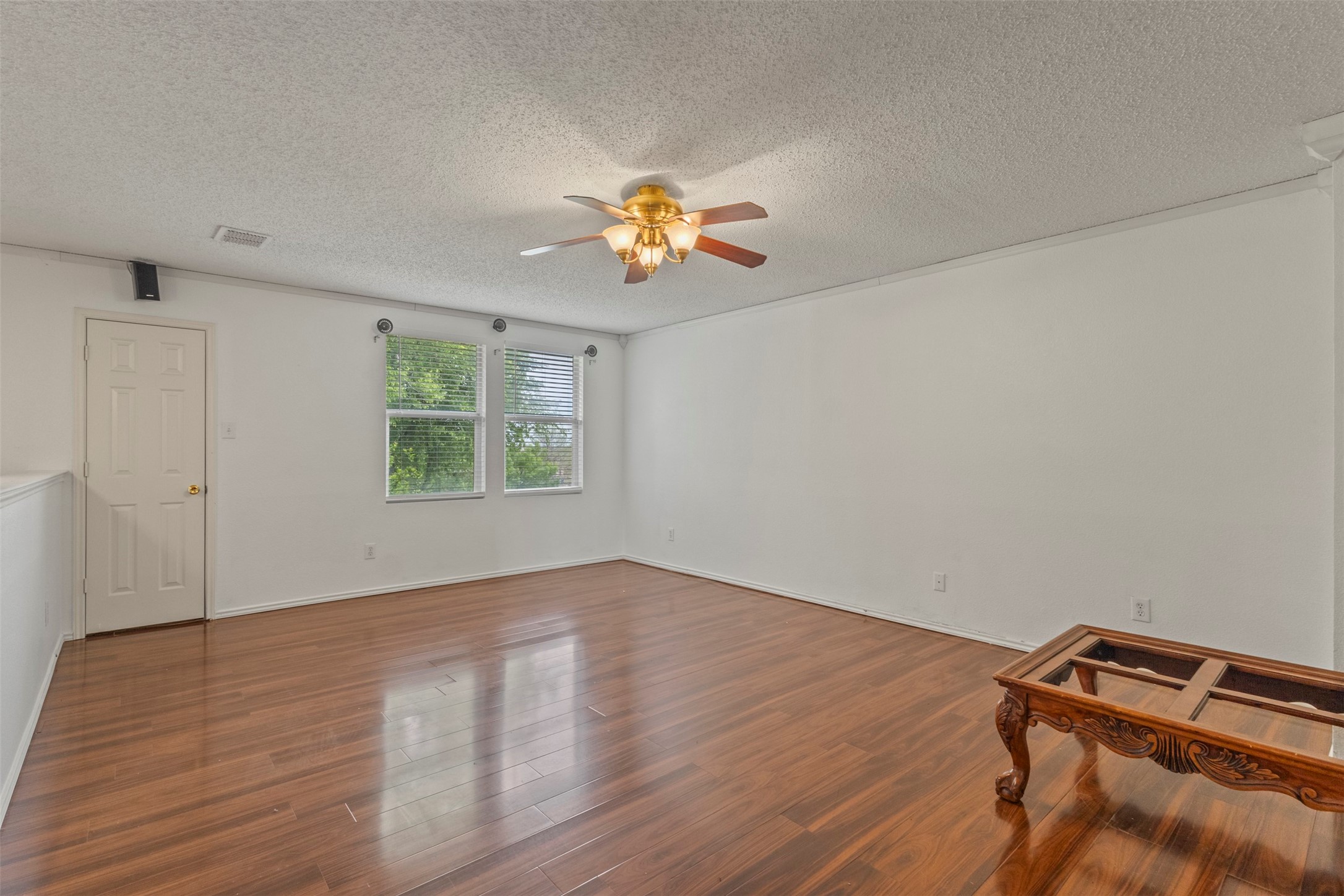 633 Almandora Drive Arlington TX 76002