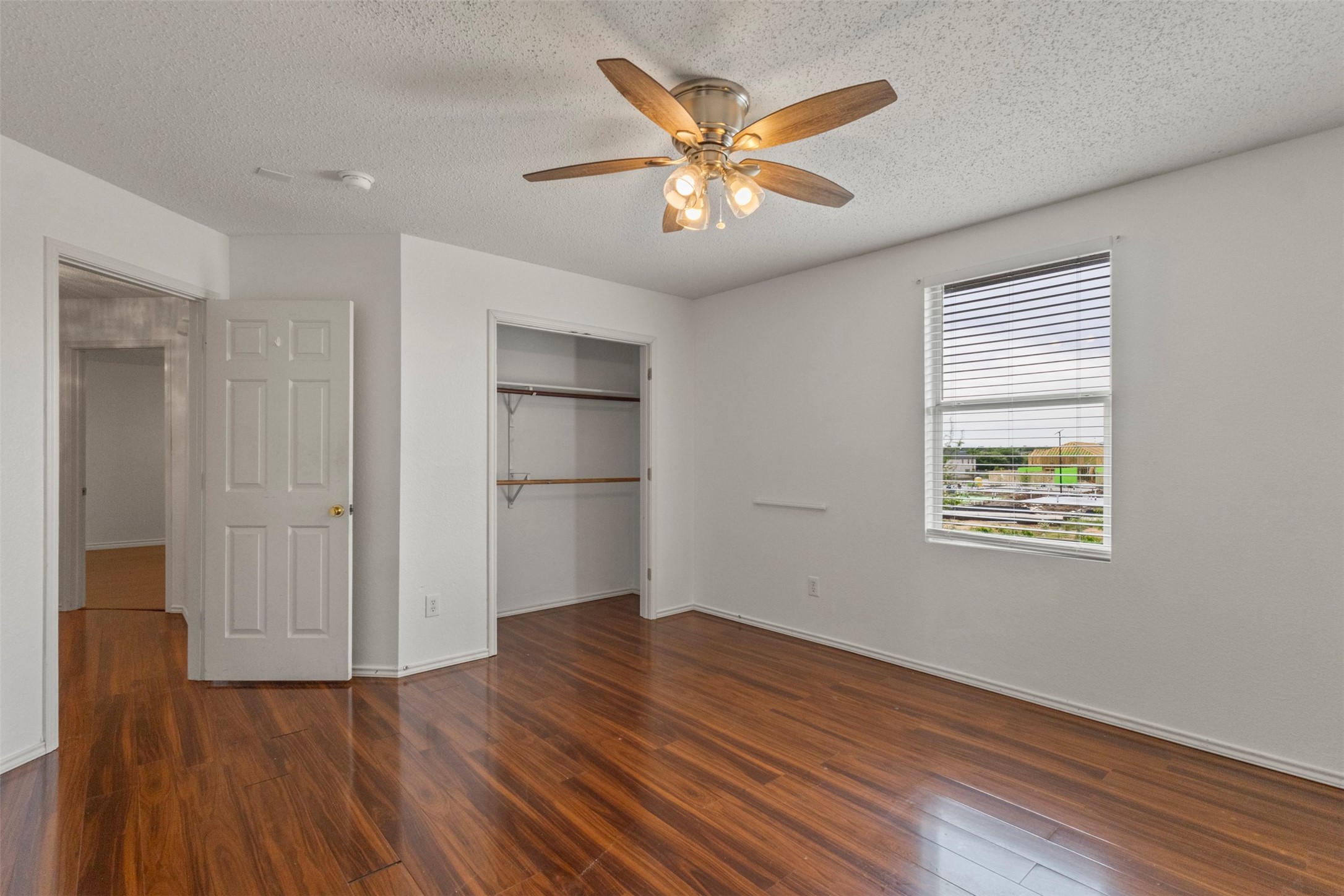 633 Almandora Drive Arlington TX 76002