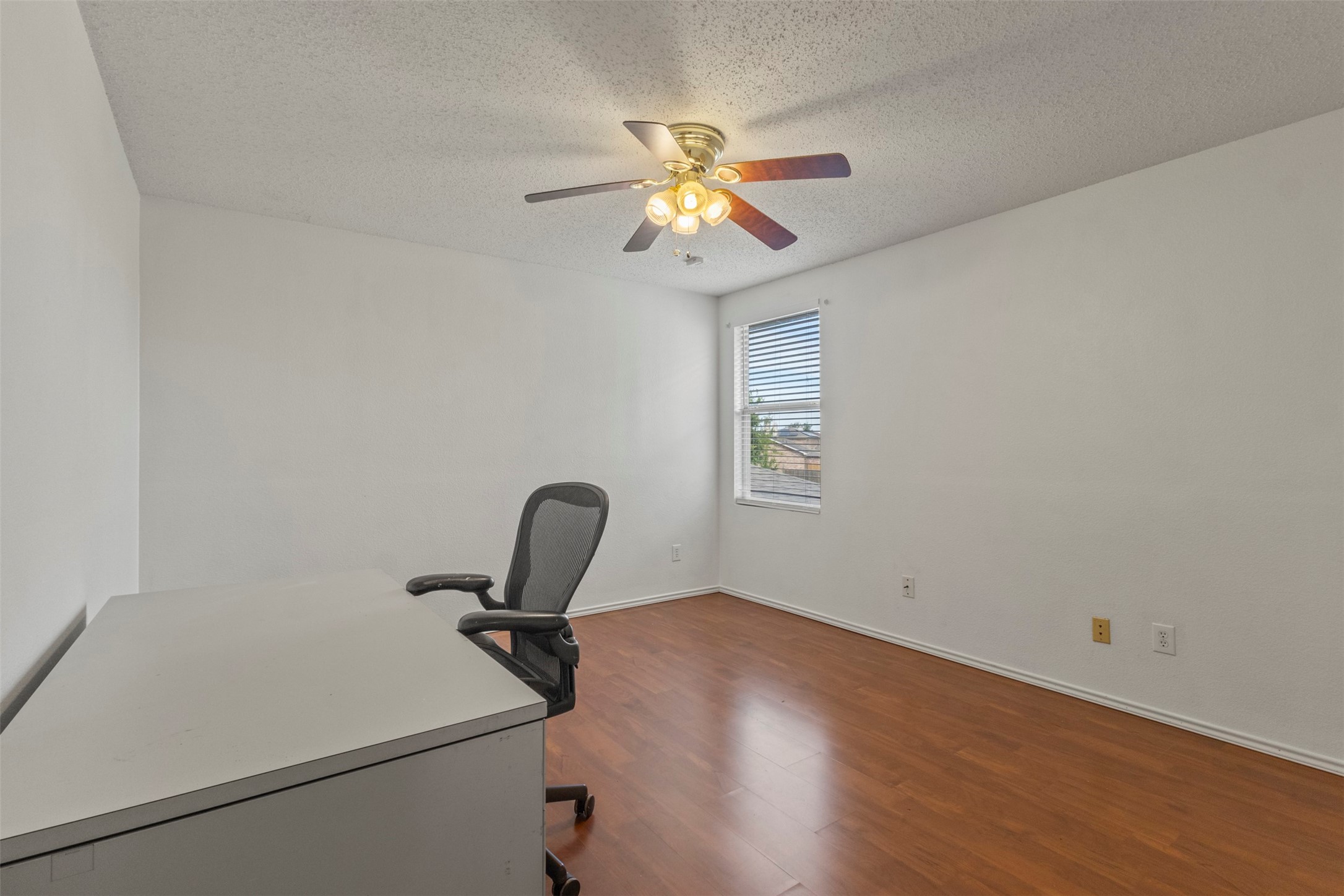 633 Almandora Drive Arlington TX 76002