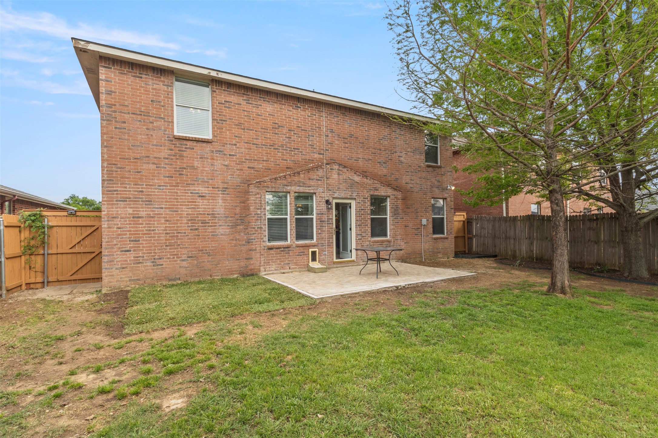 633 Almandora Drive Arlington TX 76002