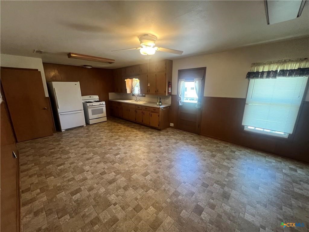 1324 N 60th Street Waco TX 76710