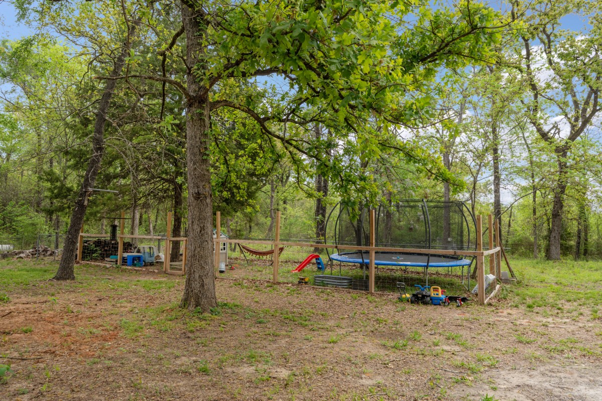 166 Spillview Acres Circle Trinidad TX 75163
