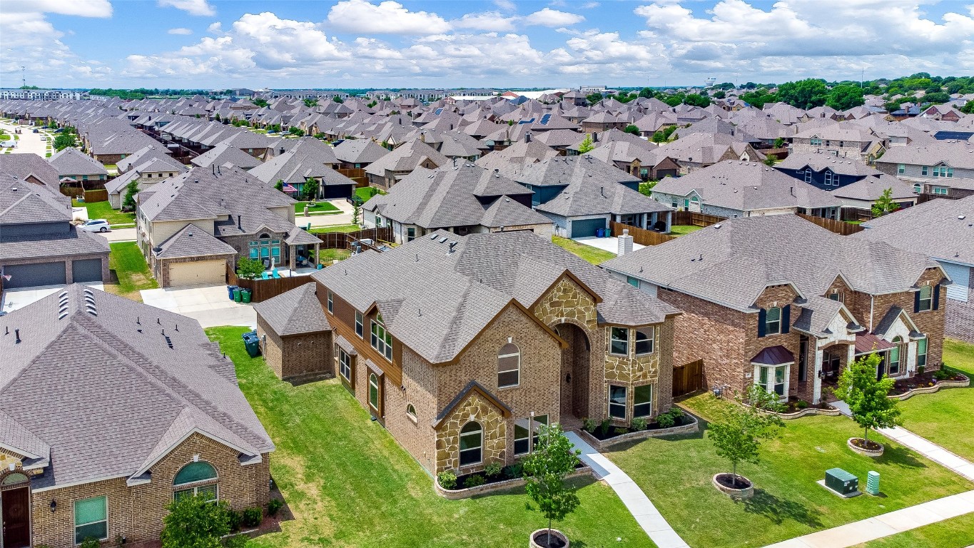 460 Harvest Grove Drive Waxahachie TX 75165