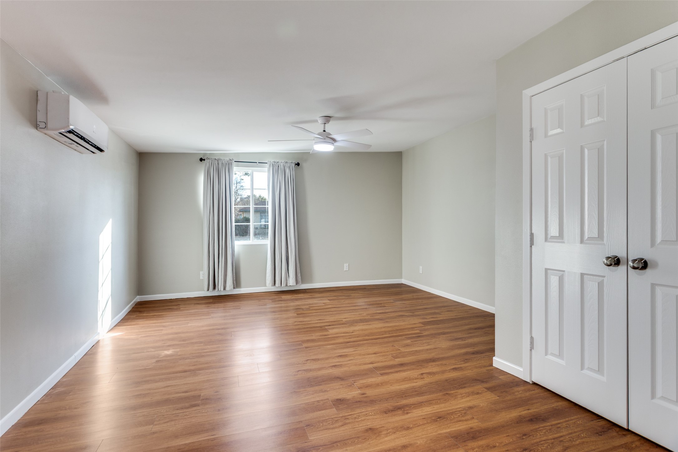 4045 Carolyn Road Fort Worth TX 76109