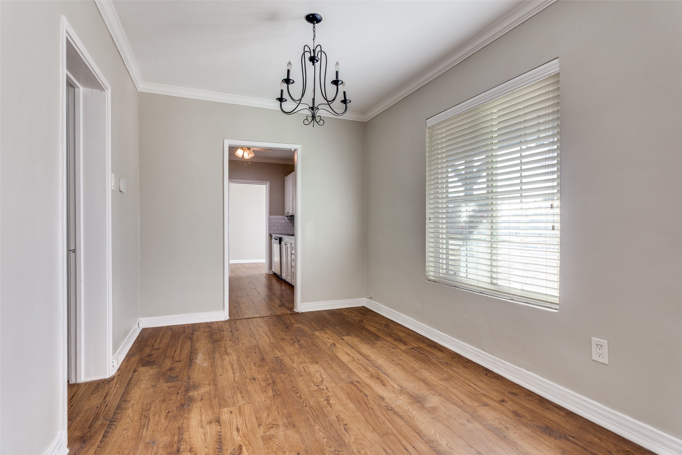 4045 Carolyn Road Fort Worth TX 76109