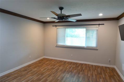 2406 Redbrook Court Arlington TX 76014