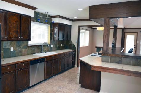2406 Redbrook Court Arlington TX 76014