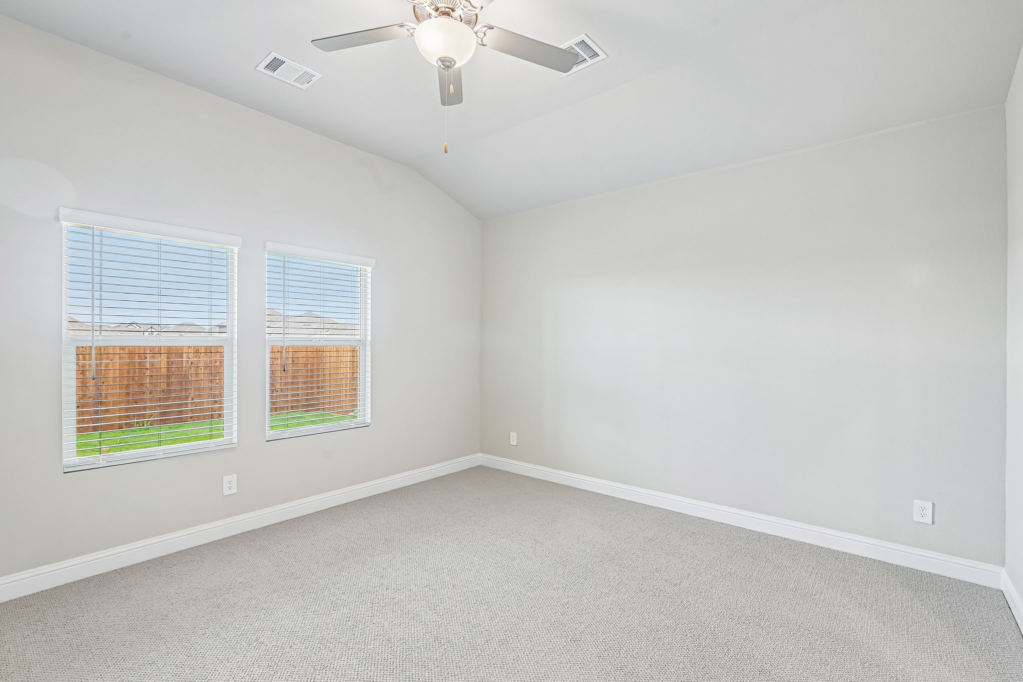 6616 Creek Edge Circle Fort Worth TX 76036