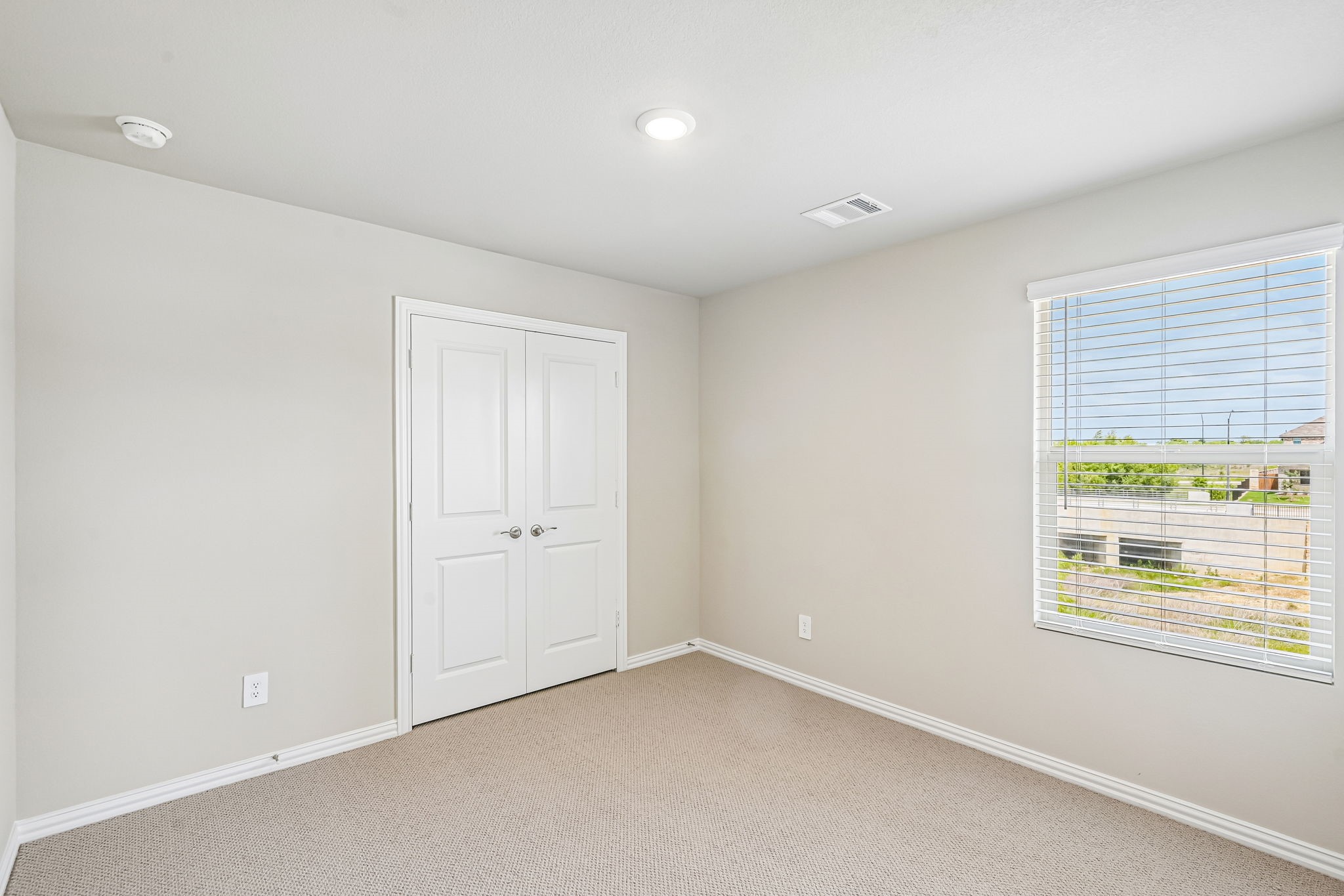 6616 Creek Edge Circle Fort Worth TX 76036