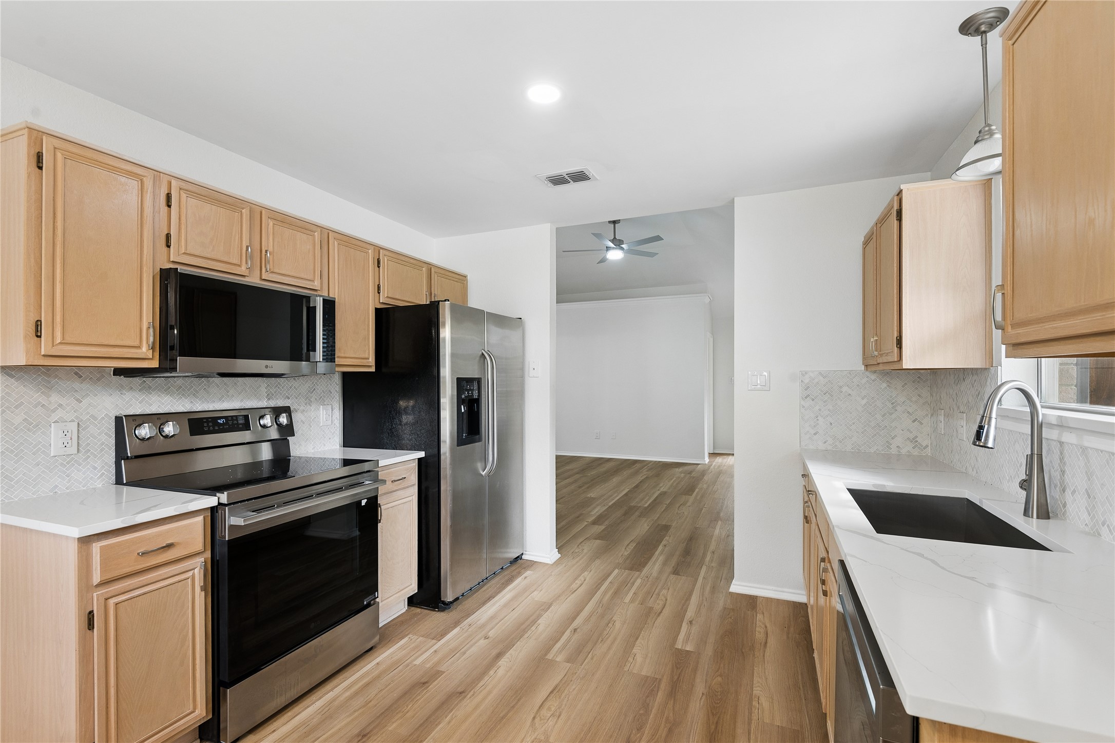 428 Caviness Drive Grapevine TX 76051