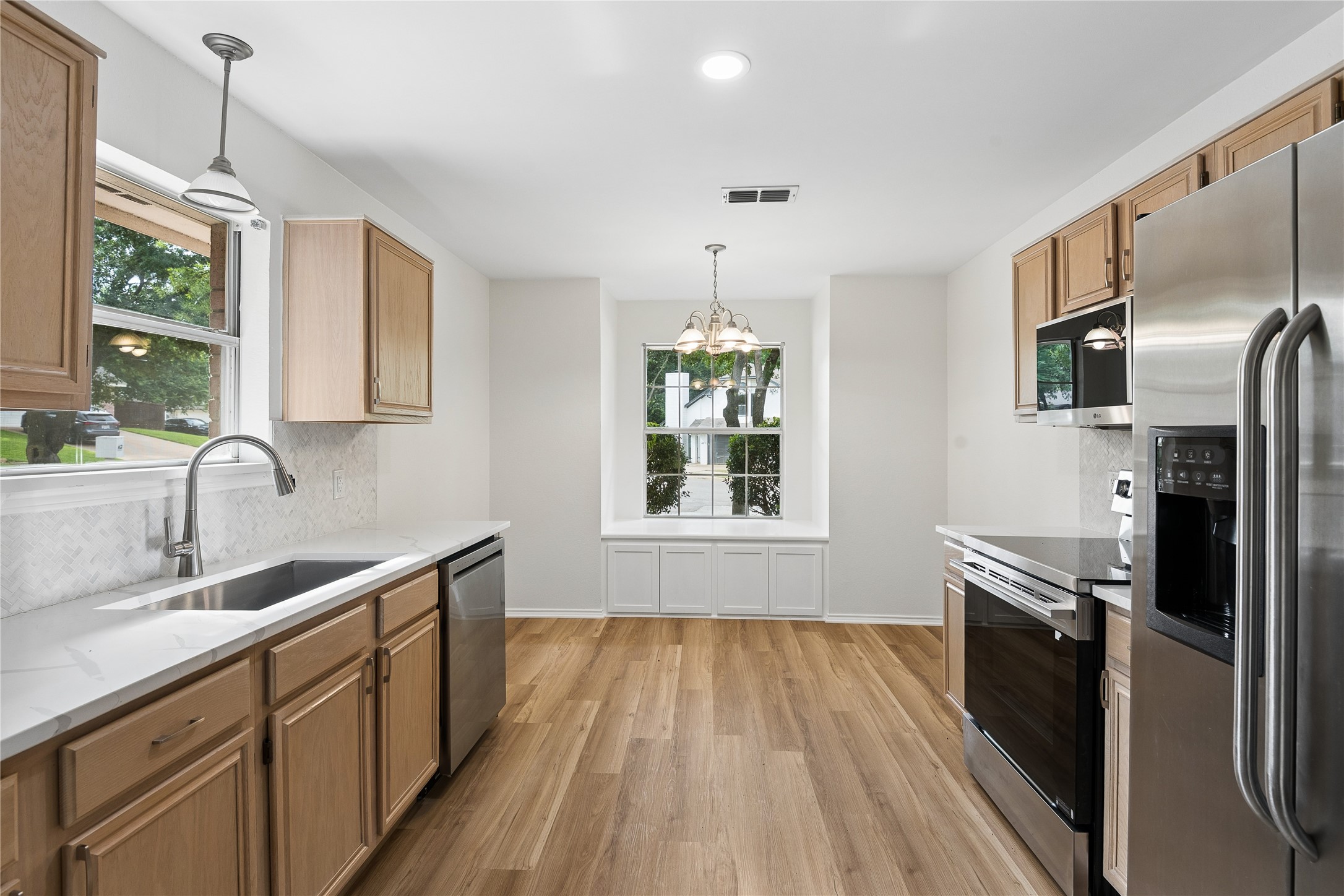 428 Caviness Drive Grapevine TX 76051