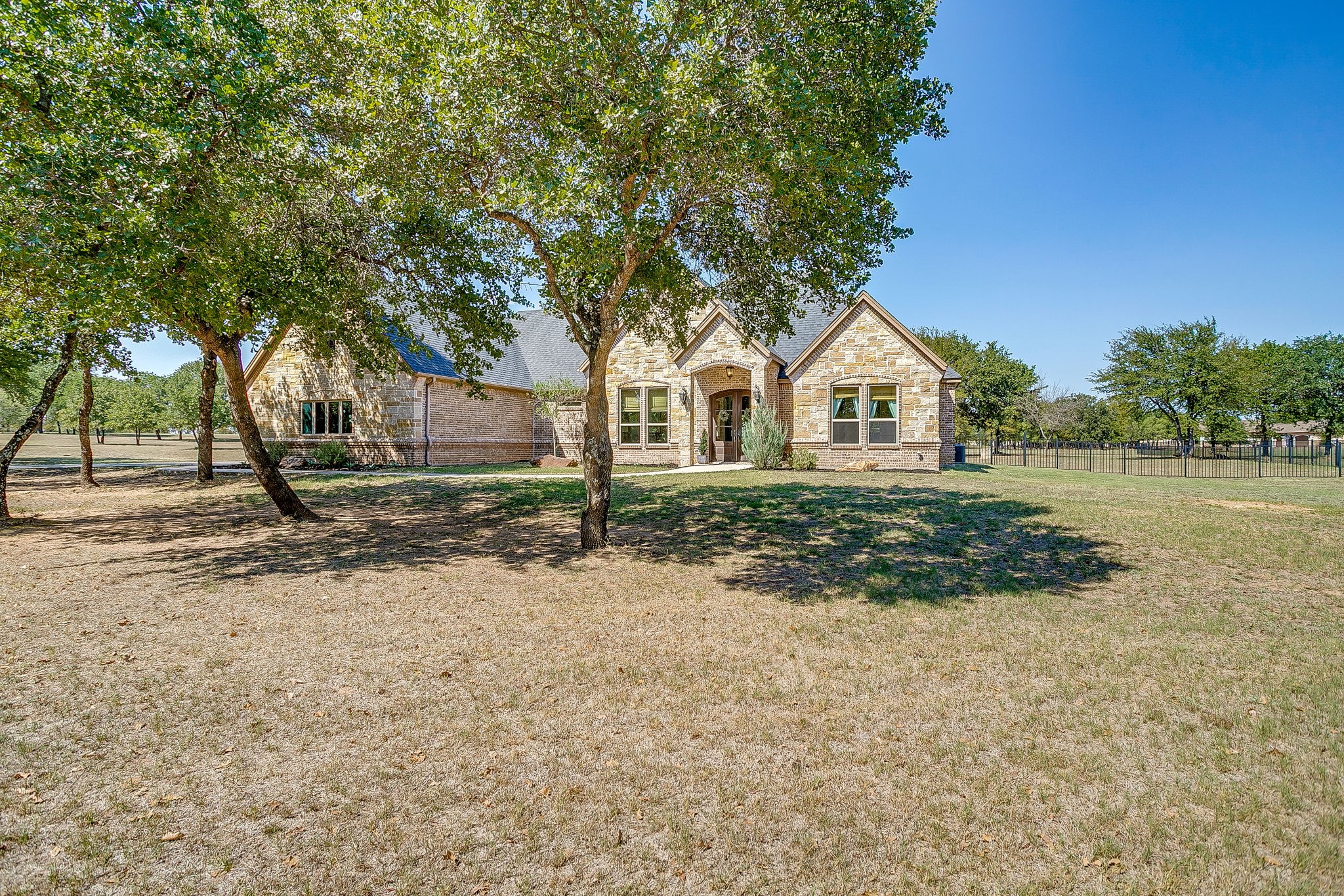 106 Treeline Court Lipan TX 76462
