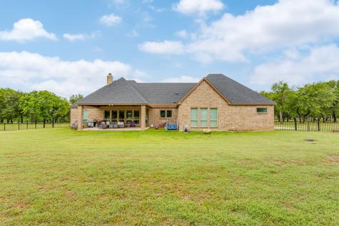 106 Treeline Court Lipan TX 76462