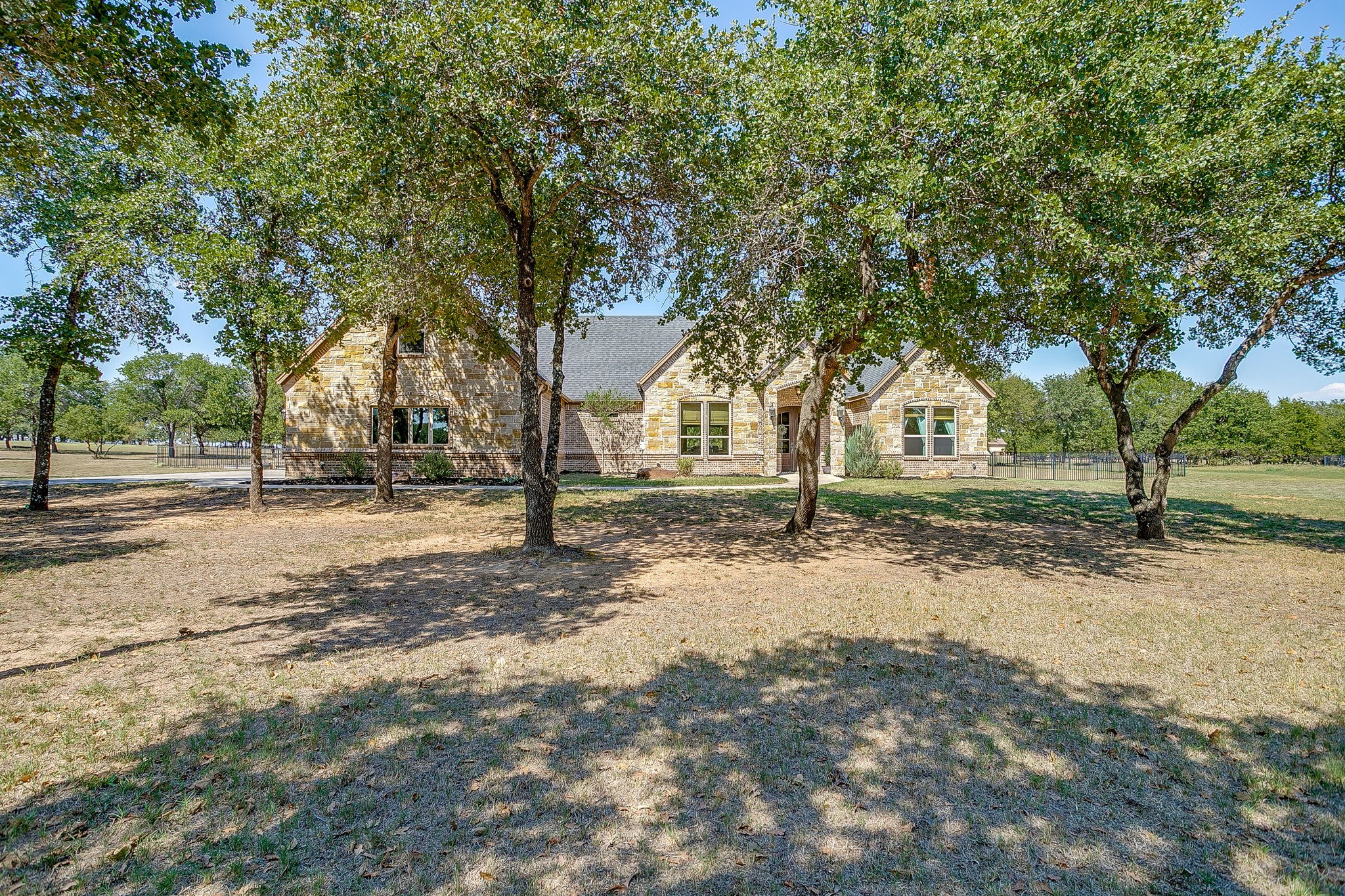 106 Treeline Court Lipan TX 76462