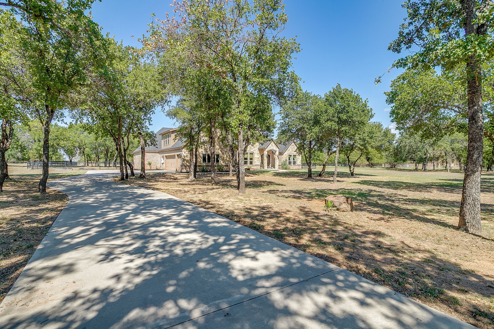 106 Treeline Court Lipan TX 76462