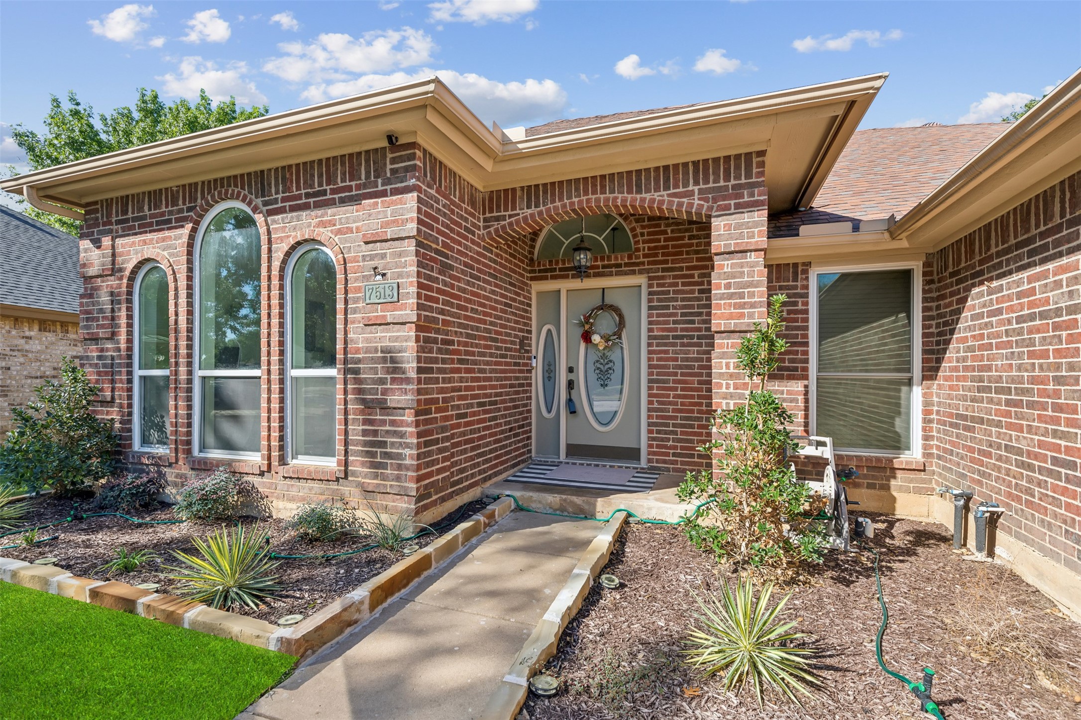 7513 Emerywood Lane Fort Worth TX 76137