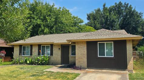 1414 Lavendale Lane Garland TX 75040
