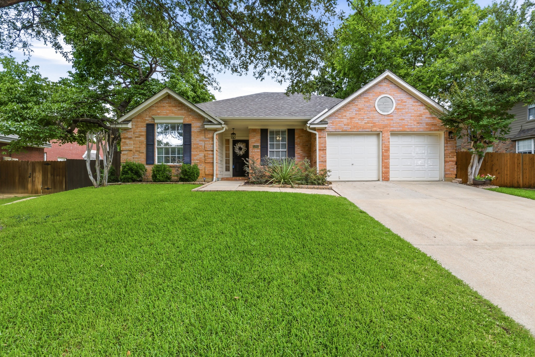 5305 Shadow Glen Drive Grapevine TX 76051