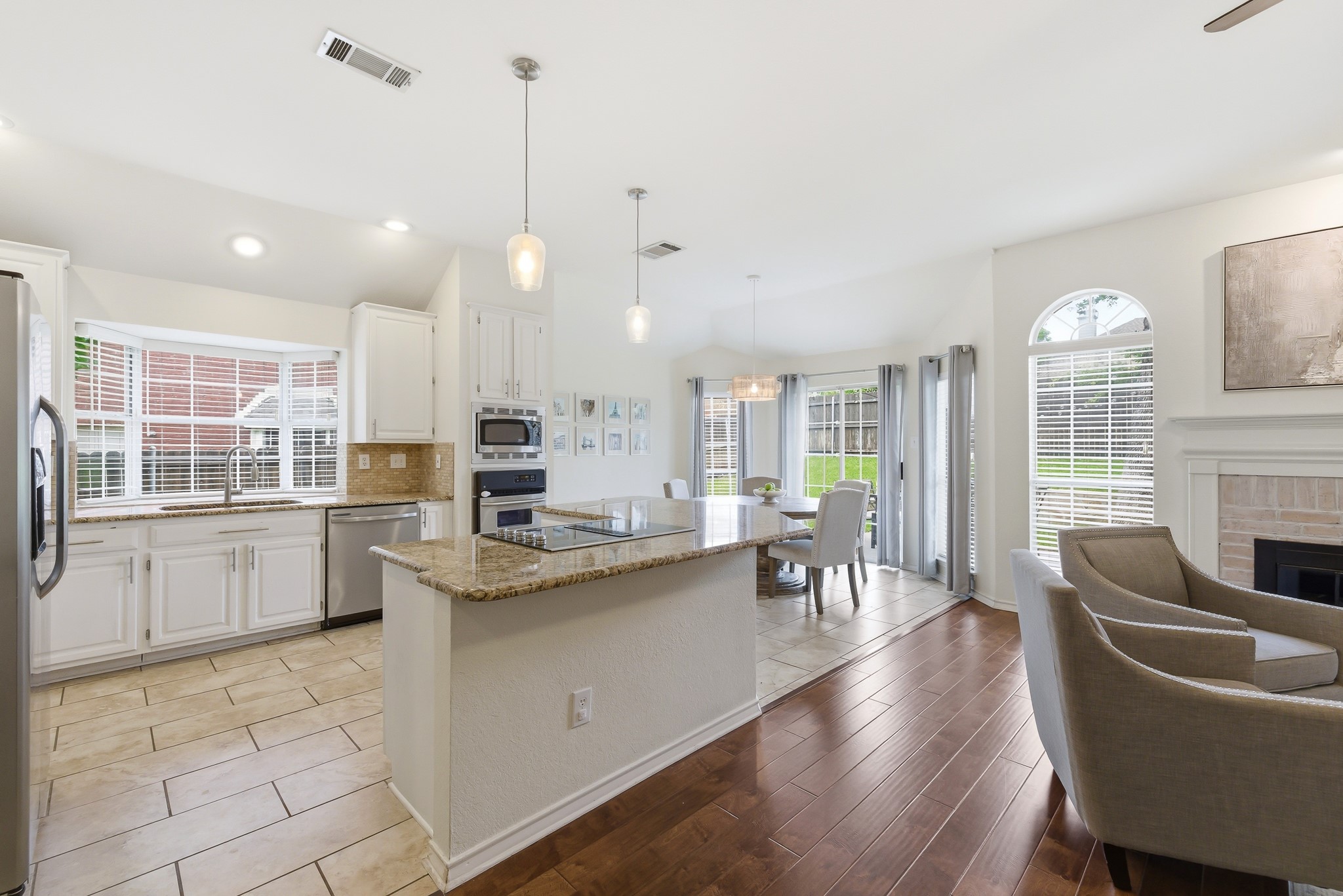 5305 Shadow Glen Drive Grapevine TX 76051