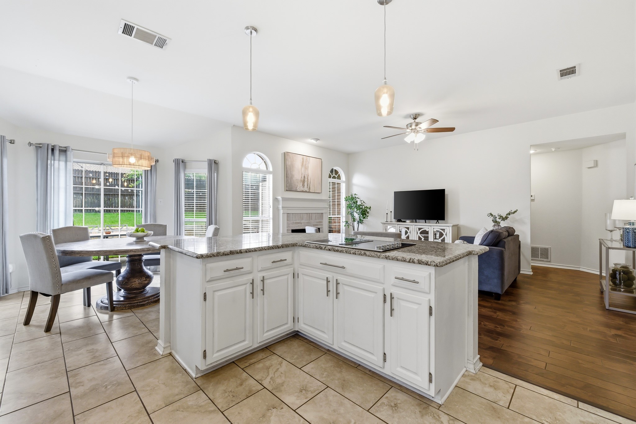 5305 Shadow Glen Drive Grapevine TX 76051