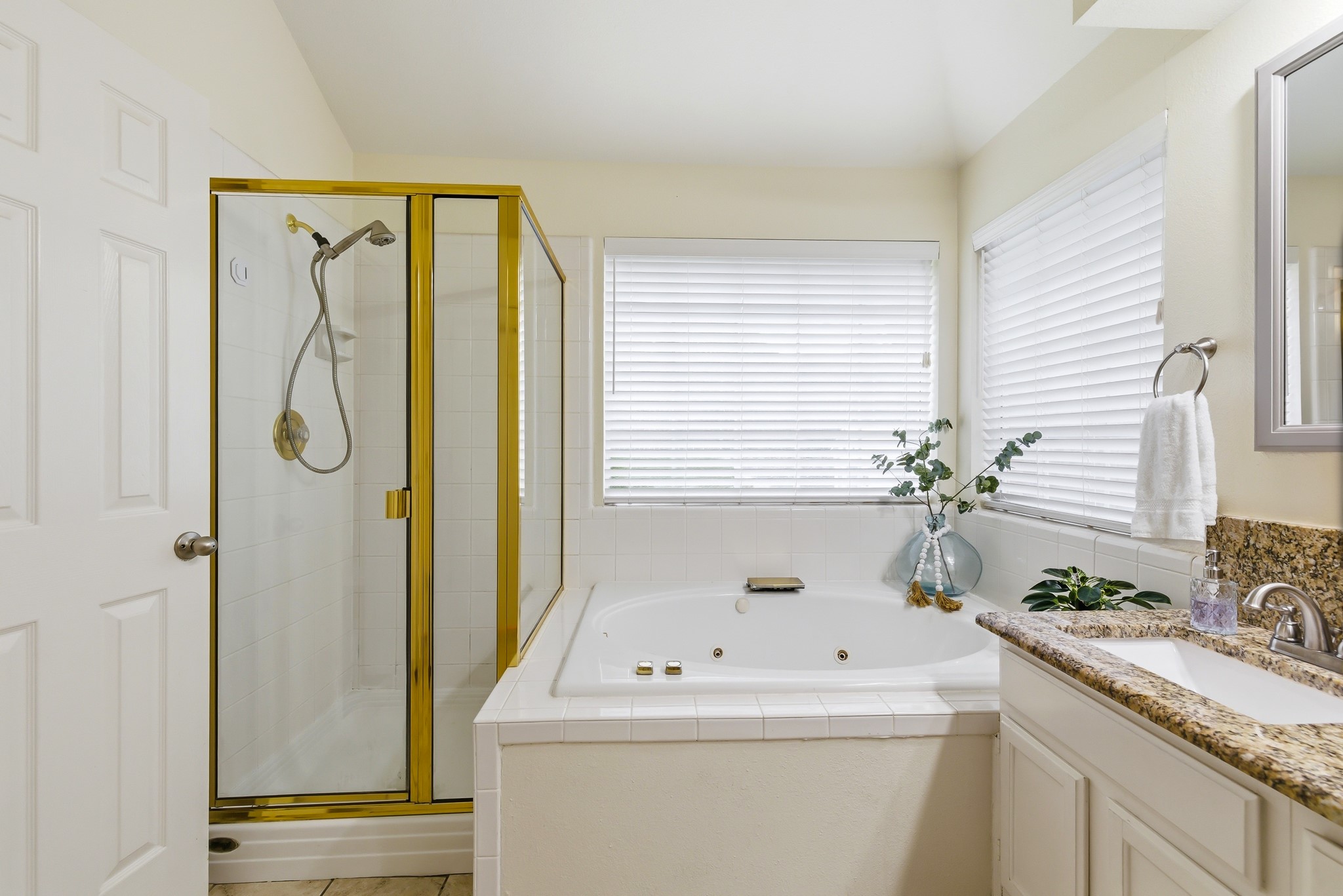 5305 Shadow Glen Drive Grapevine TX 76051