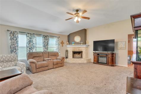 190 Emerald Drive Weatherford TX 76087
