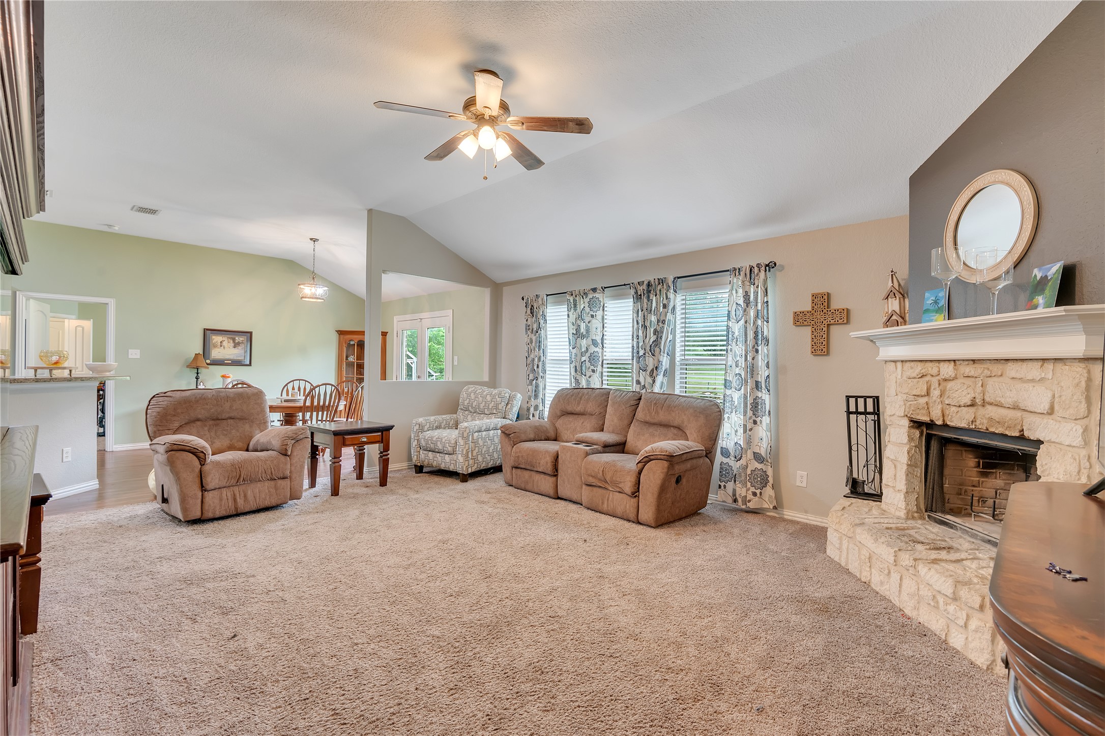 190 Emerald Drive Weatherford TX 76087