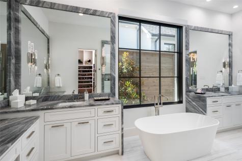 9134 Bluff Hollow Court Dallas TX 75220