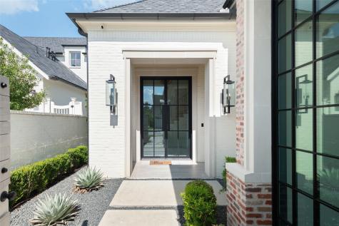 9134 Bluff Hollow Court Dallas TX 75220